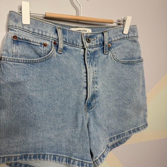Abercrombie & Fitch Light Blue Jean Shorts - Picture 3 of 9